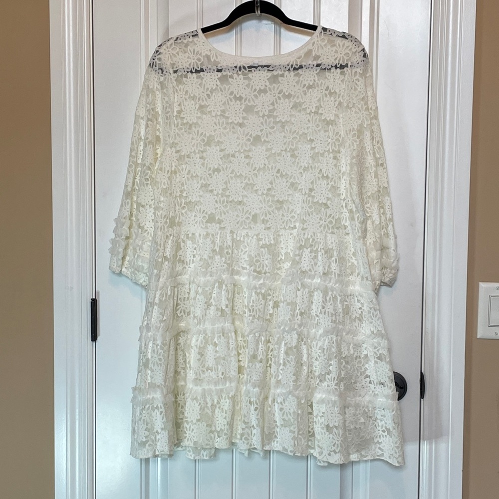 XL Angel Heart Boutique Lace Tiered V-Neck Women's Top - Dress
NWT - Picture 5 of 15